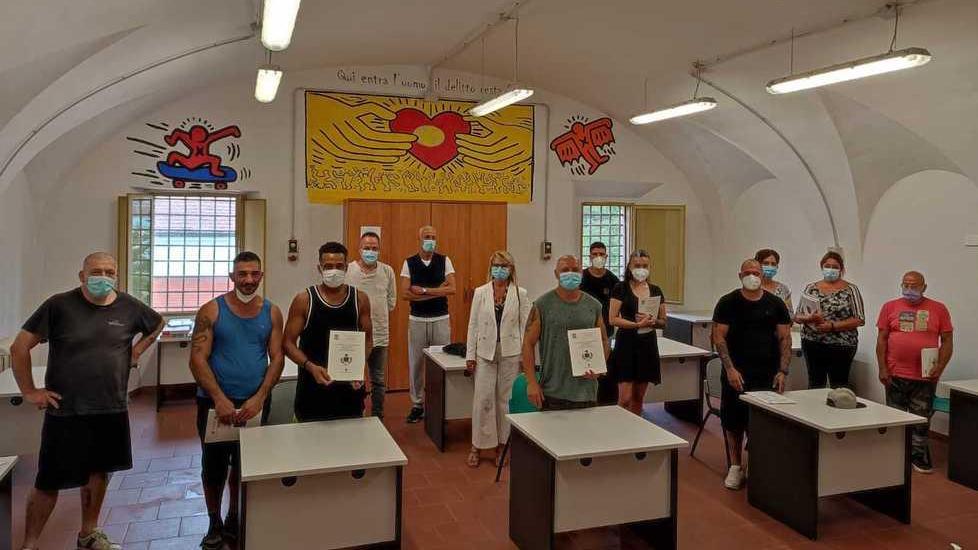 Modena, in carcere arrivano le pagelle: «La scuola aiuta, regala emozioni»