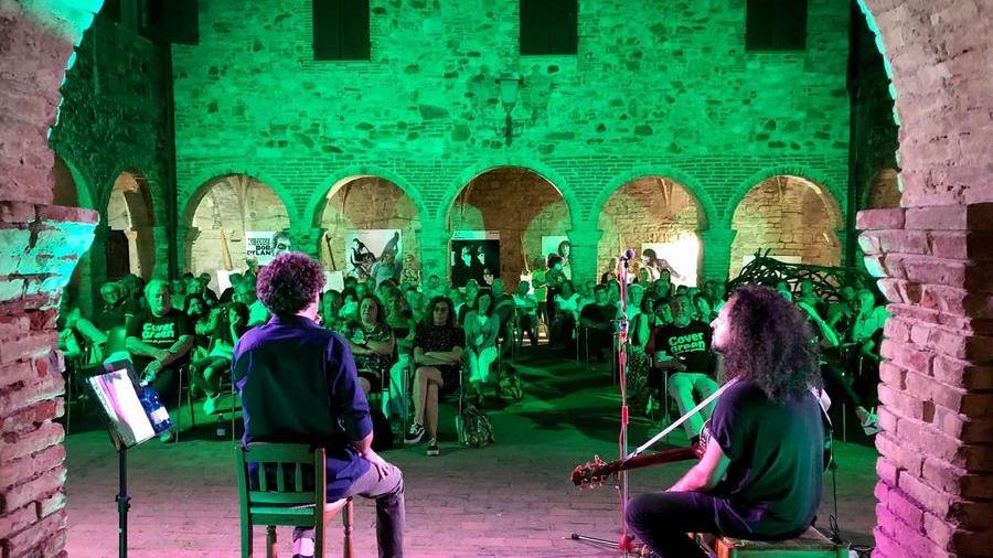 Covergreen fa centro ancora una volta In centinaia al chiostro