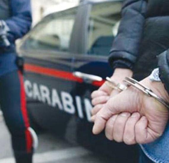 Finto ladro ammanettato, sventata una truffa 