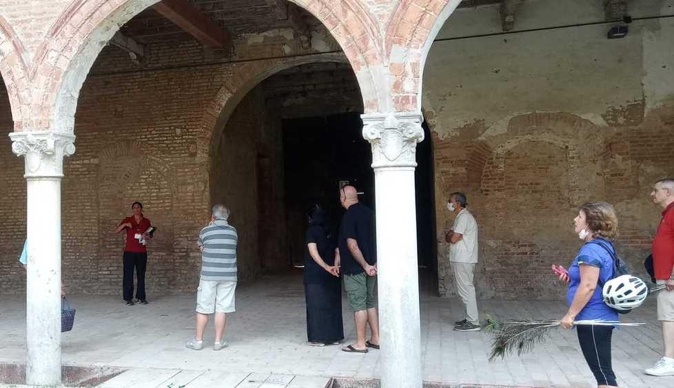 Villa Mensa s’è svelata Successo nel weekend per le visite guidate 