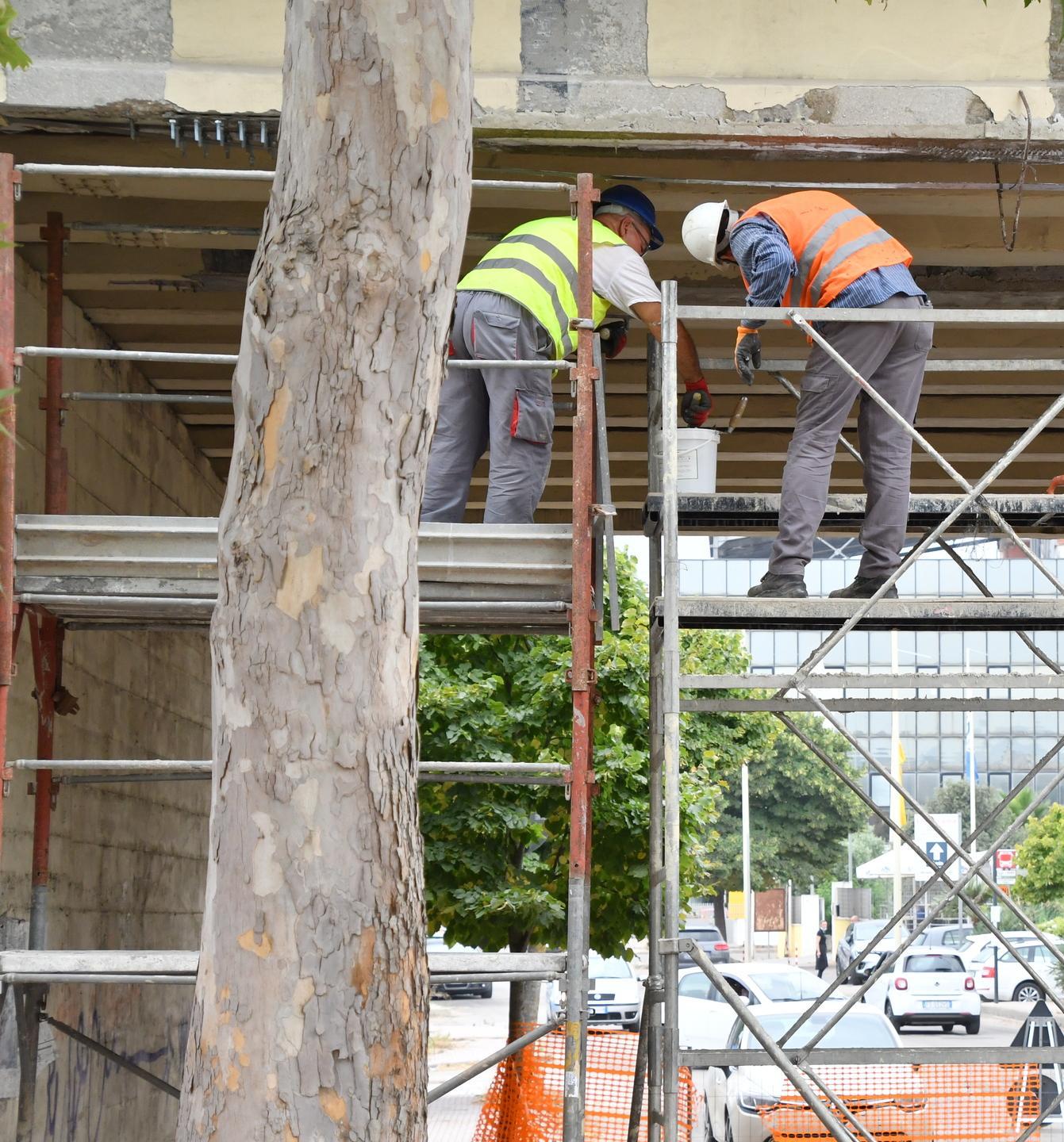Traffico, scongiurato il caos in viale Mancini e Predda Niedda