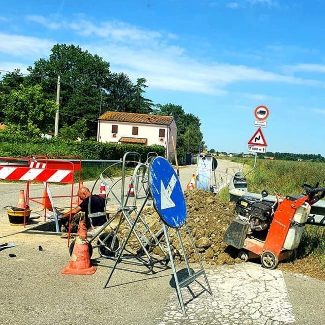 Fibra ottica Partita la posa in campagna a Migliaro