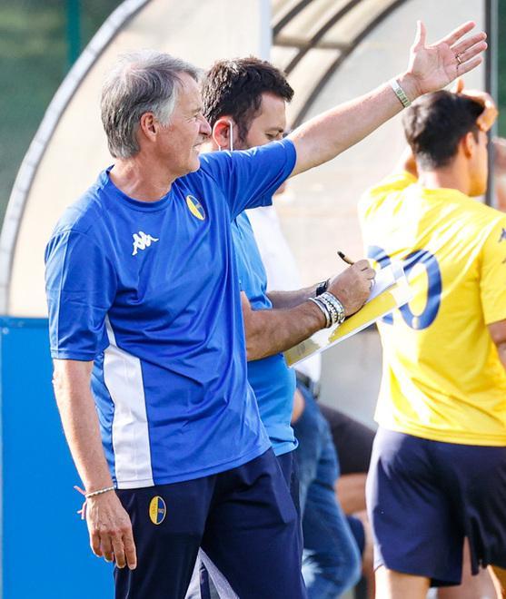 Tesser: «C’è posto per tutti, un solo obiettivo: il Modena» 