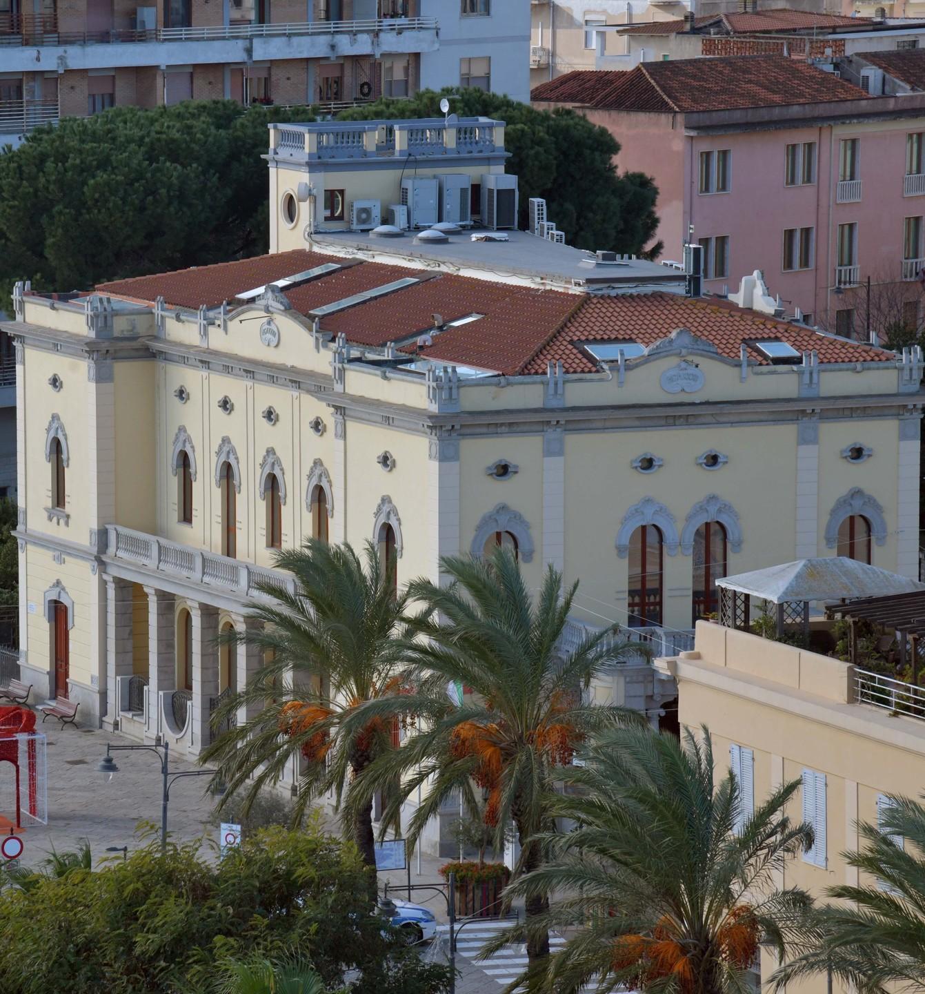 Pubblicato il bando per le borse di studio, al via le domande