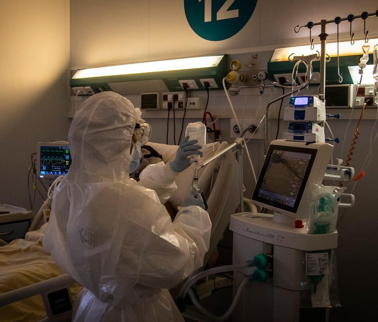 Ferrara, obbligo vaccinale: scattano le misure per 44 addetti alla sanità 