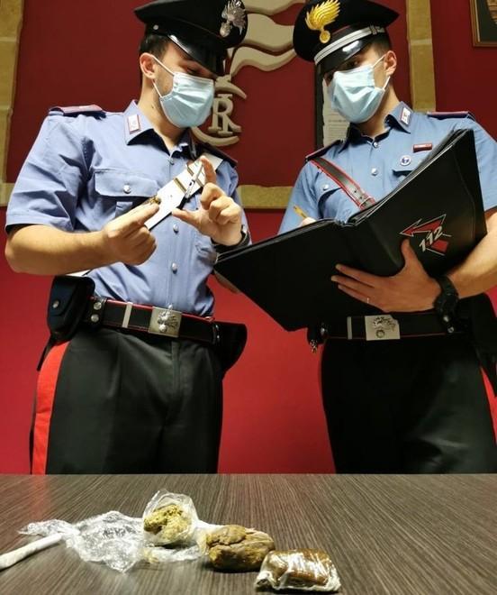 Cuoco in servizio ai Lidi denunciato per droga
