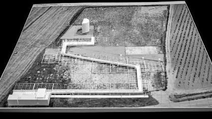 Turisti a Mont’e Prama su passerelle sospese