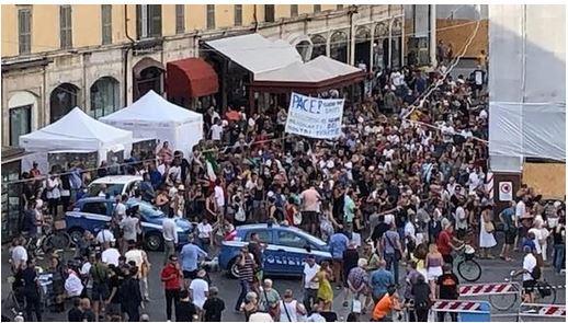 No Green Pass, cinque denunce per la manifestazione non autorizzata a Ferrara