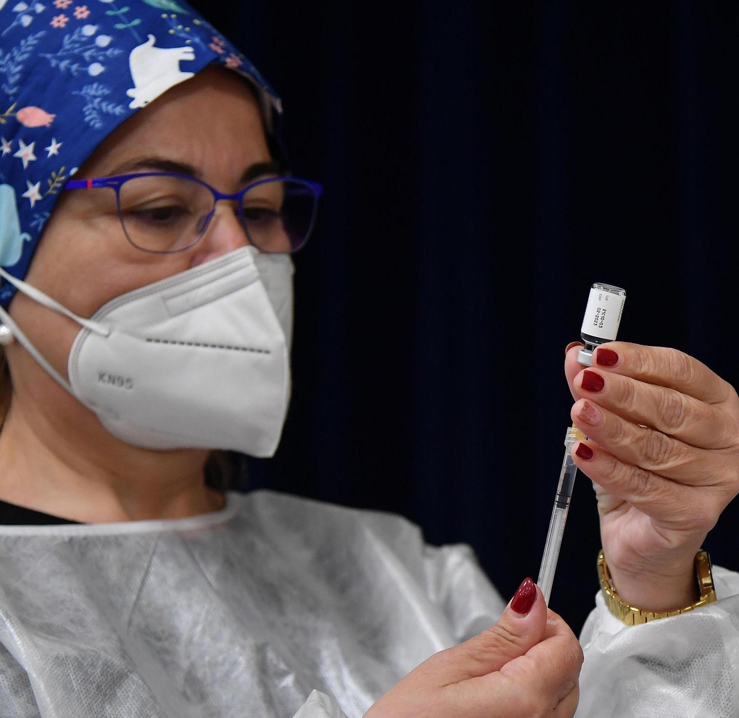 Vaccini, nell’isola quasi 2 milioni di dosi 