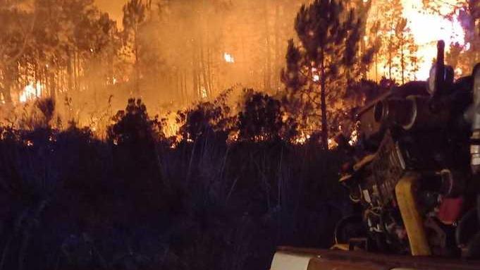 Trovati gli inneschi: i roghi sono dolosi All’Elba in azione uno o più incendiari