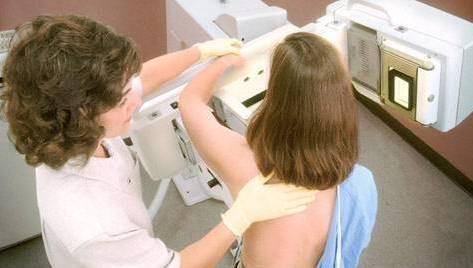 L'Asl esternalizza le mammografie ai privati 