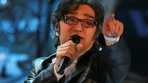 Ascoli, l'annuncio degli Stadio. "Gaetano Curreri ha superato l'infarto". Il cantante resta in prognosi riservata