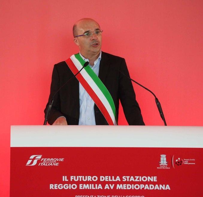 Il sindaco di Reggio Emilia difende la Mediopadana: «Non serve una fermata anche a Parma» 