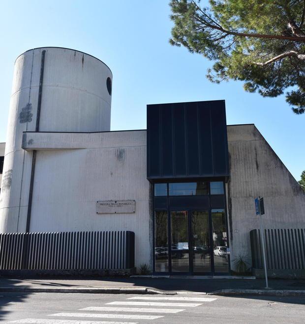 Carlotti al giudice «Per me si trattava di affitti come gli altri» 