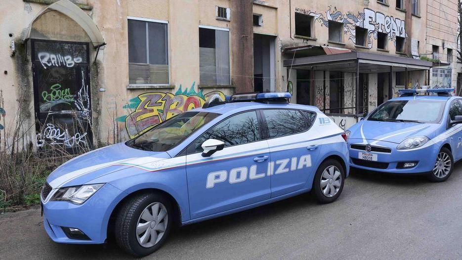 «Seguitemi, ho roba buona per voi» Arrestato da agenti sotto copertura