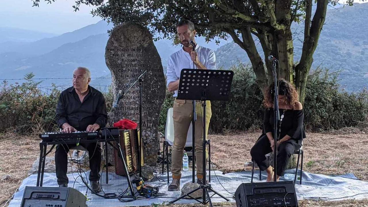 Il tragico rogo del 1983 musica e riflessioni sul cippo di Curragghja