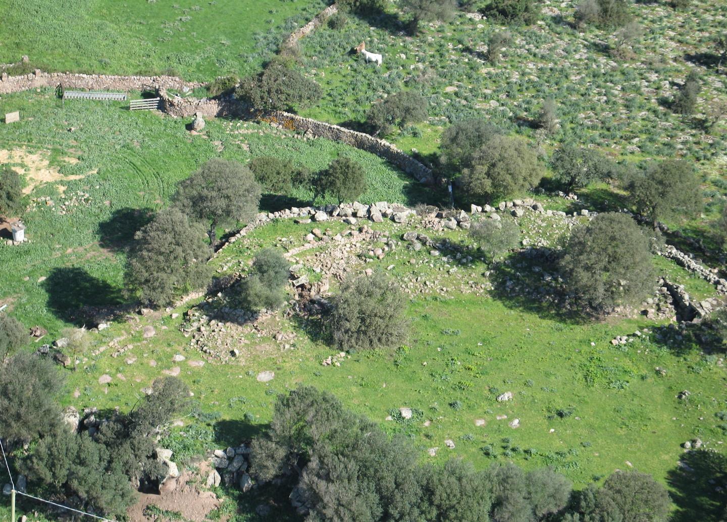 Il radiocarbonio dà l’età del nuraghe 