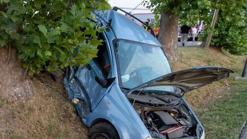 Più di quattrocento firme per un tutor in via Calzolai: «Ogni giorno è un incubo»