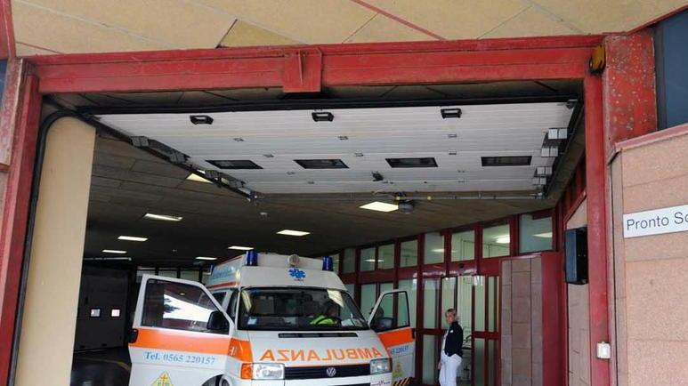 Il pronto soccorso dell'ospedale in cui sono stati curati i giovani picchiati fuori dal locale