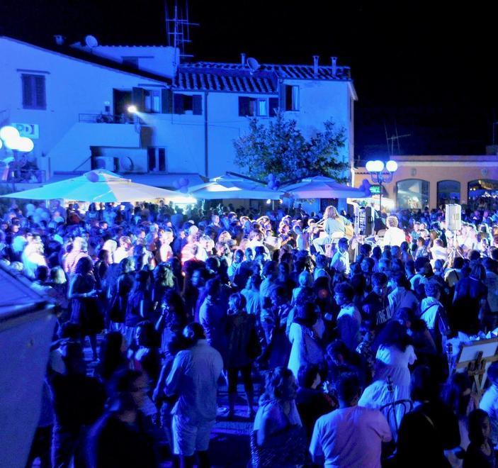 Oggi la Notte blu in forma ridotta «Impossibile farla come sempre»