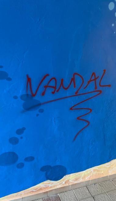 Sottopasso Scalo, deturpata l’opera di street art 