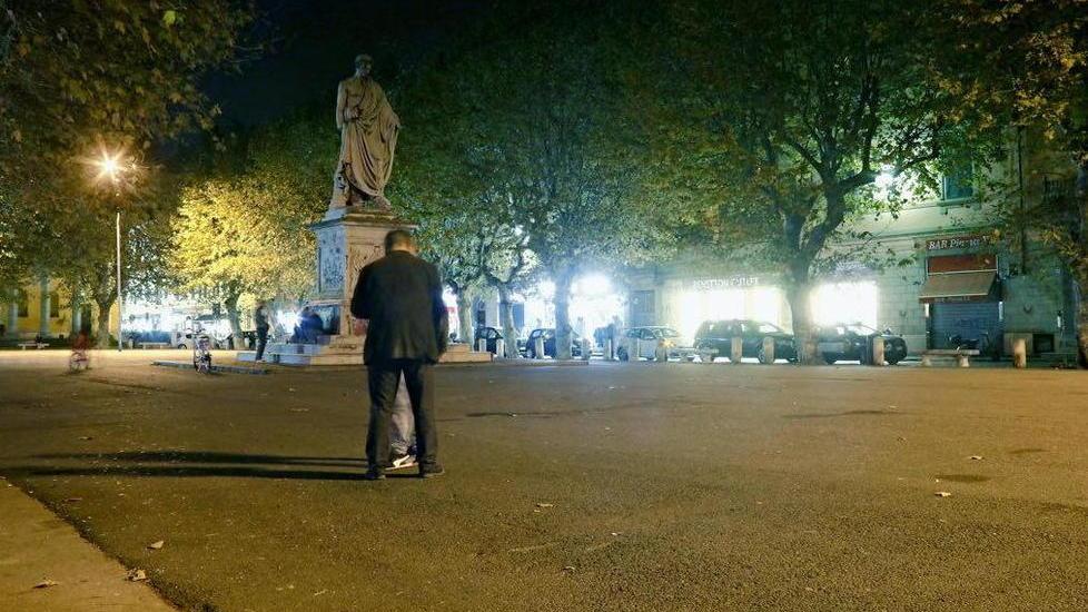 Rissa e coltellate in piazza XX due feriti e quattro denunciati