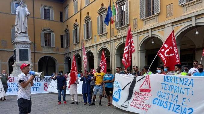 Texprint, gli operai tirano in ballo l’Ispettorato