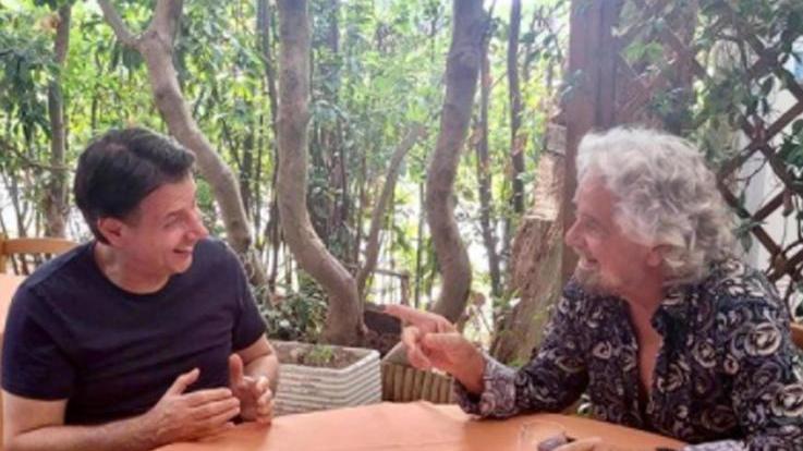 M5s, parte da Reggio il siluro allo statuto di Conte e Grillo: «È inaccettabile»