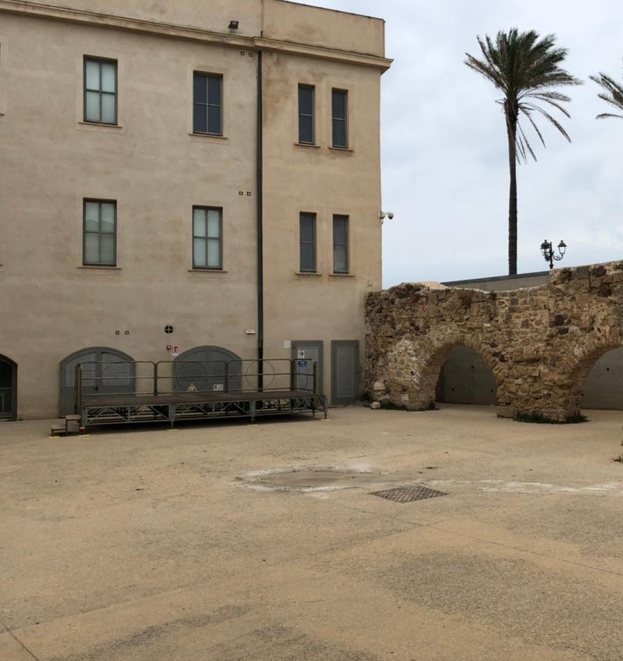 Le note di Chitarreria e Pirati inaugurano piazza della Juharia