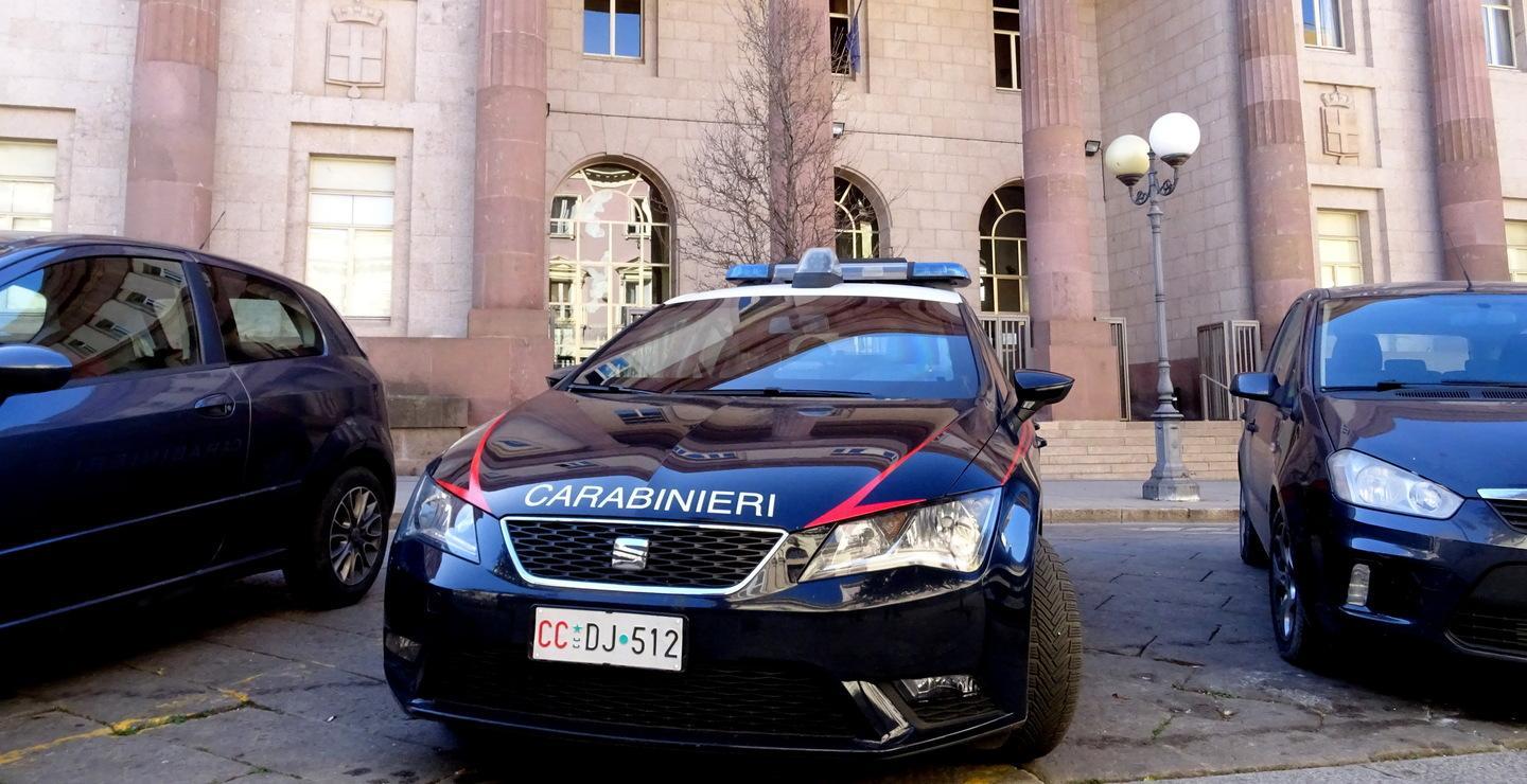 In fuga sull’autobus ladro arrestato 
