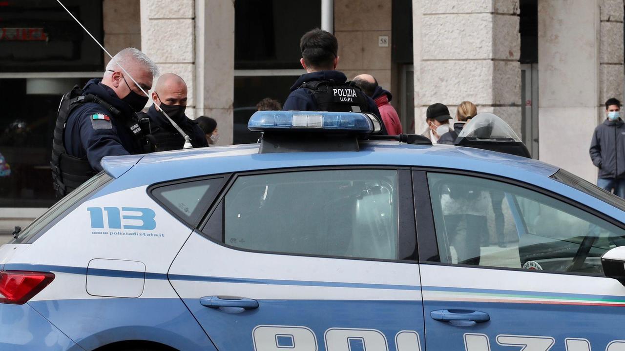 Rubò portafoglio, incastrato dalle telecamere