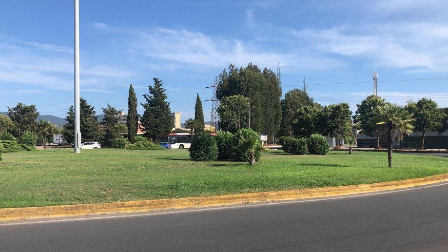 Altre risorse per il verde: rifioriscono le aiuole più belli anche i rondò