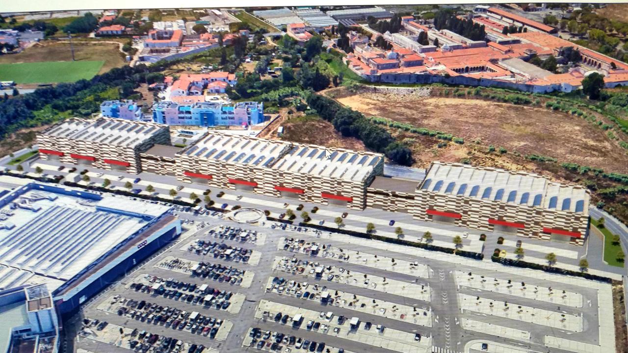 La riproduzione al computer con i tre nuovi blocchi commerciali previsti ad ovest della Coop al Parco Levante