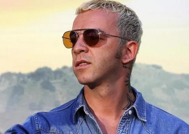 Salmo cuore d’oro: dona 10mila ulivi per i territori devastati dagli incendi