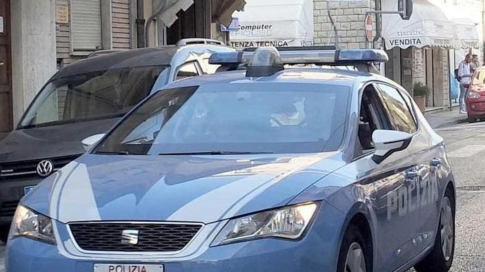 Lite tra vicini con i bastoni Sequestrate anche le armi