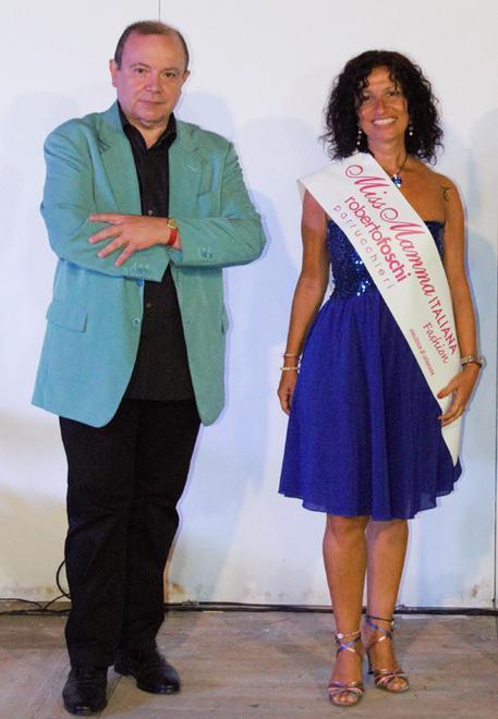 Lo splendore di Alessandra Mamma fashion a 45 anni 