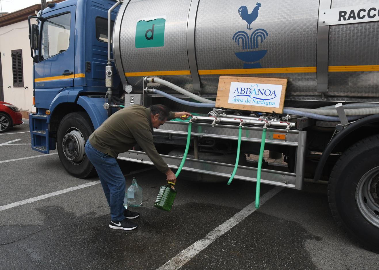 Li Piani da oltre un mese senz’acqua 