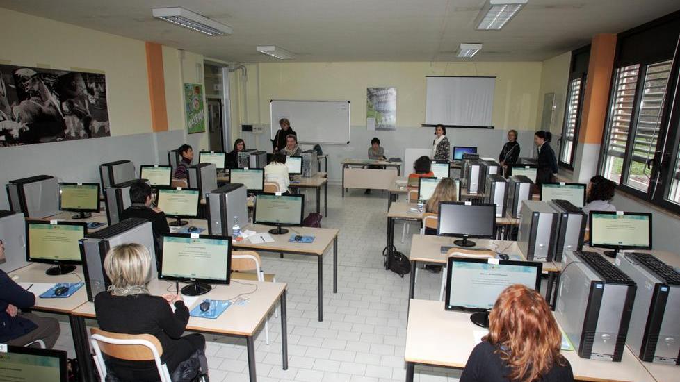 Terre d'Argine, per 13 posti di lavoro mille richieste e due su tre sono donne