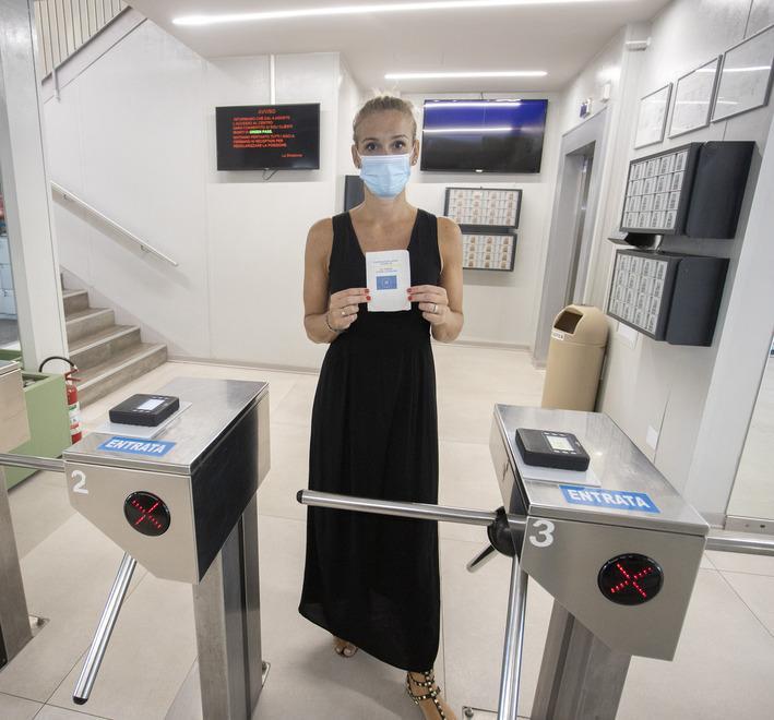 Modena Alla vigilia del green pass tutti d’accordo «Ok se serve per non chiudere mai più» 