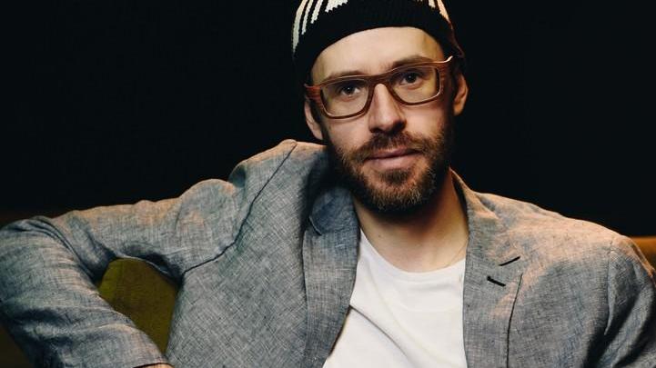 Il pianista David Helbock giovane icona del jazz in “Playing John Williams”