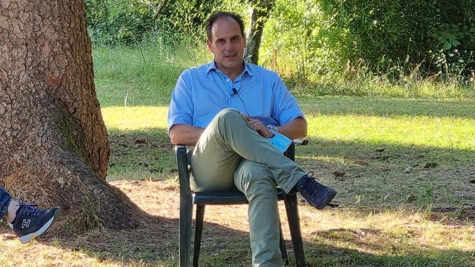 Marcucci racconta in un libro i suoi trent’anni di politica