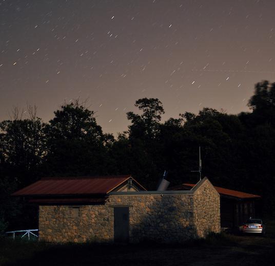 Calici di vino e stelle cadenti all’osservatorio astronomico 