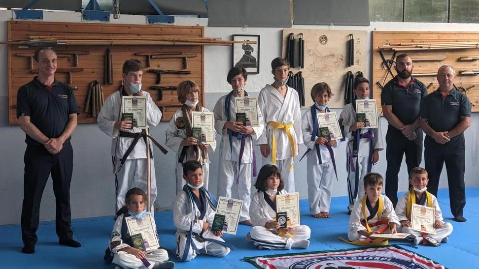 Grandi e piccini sono stati protagonisti agli esami di Ju Jitsu e Self defence