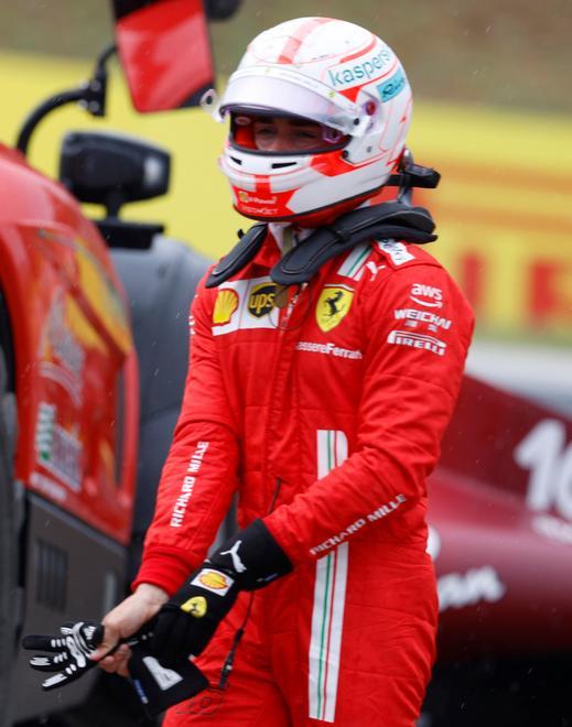 Leclerc, motore fuori uso La Ferrari: danno e beffa dopo la collisione in Ungheria