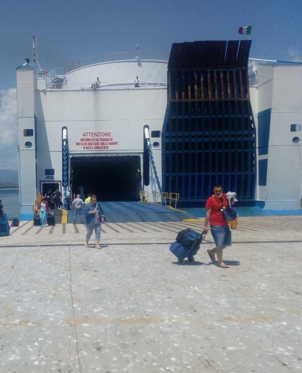 Porto, operatori in guerra: «Vogliamo risposte certe» 