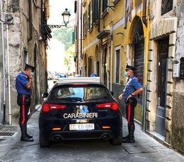 Debito di 26mila euro con gli spacciatori: «Facciamo scoppiare casa con te dentro» 