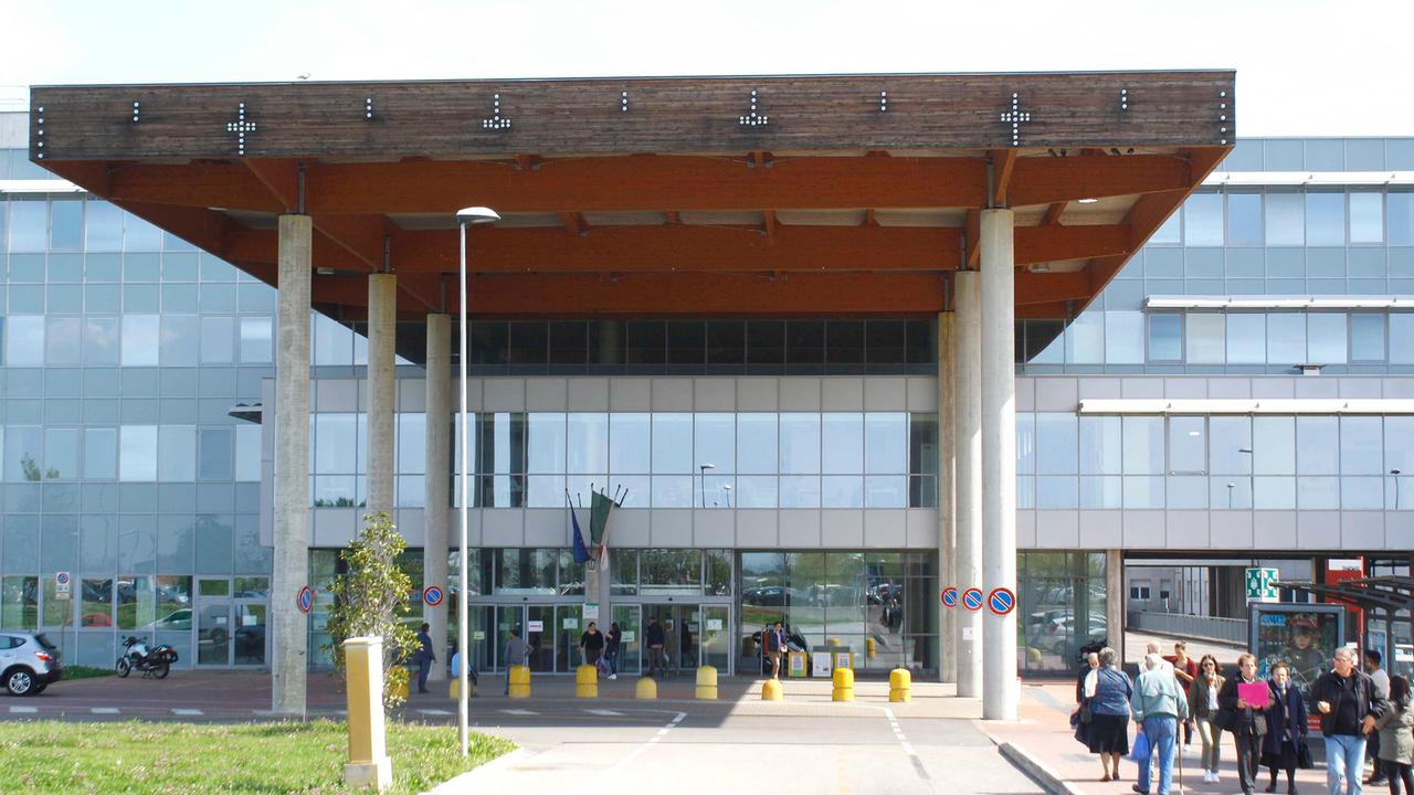 Si accede all'ospedale S.Anna con il Green pass