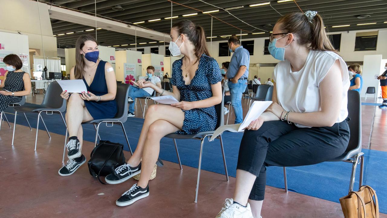 Covid, crescono i positivi e 4 nuovi ricoverati. Corre la campagna vaccinazione