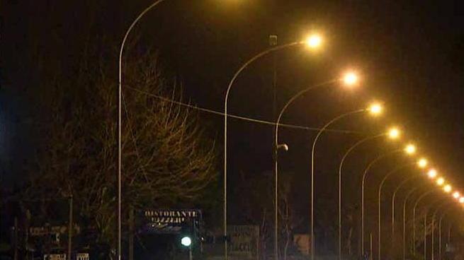 Ispettore fuori servizio seda lite tra due turisti: trovato anche un coltello