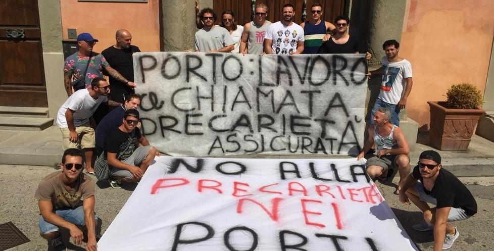 Precari del porto di Livorno, finalmente l’accordo: lavoro per sei mesi anziché giornaliero 